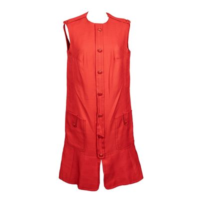 Capo sartoriale, abito senza maniche in lino color “fragola”