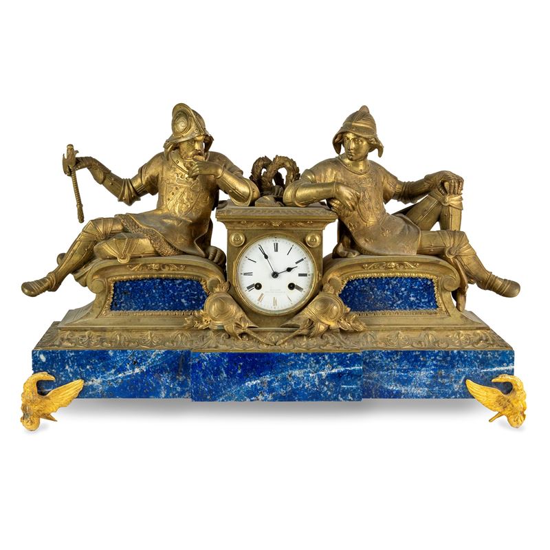 Pendola da centro in bronzo dorato in parte placcata in lapislazzuli, Francia, XIX secolo