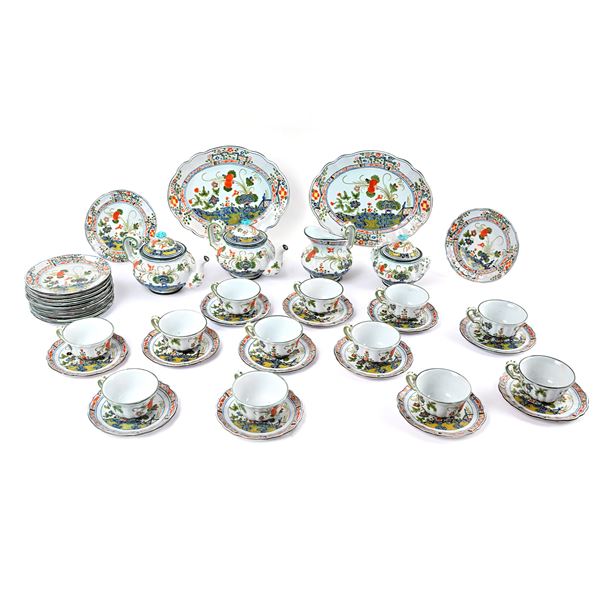 Servizio da tè e caffè in maiolica bianca e policroma, CCM, Faenza