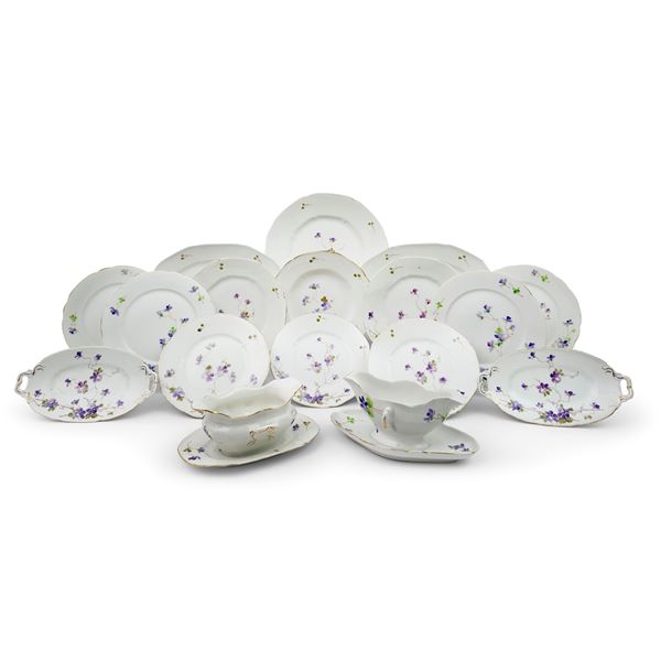 Servizio di piatti in porcellana bianca e policroma, Ginori