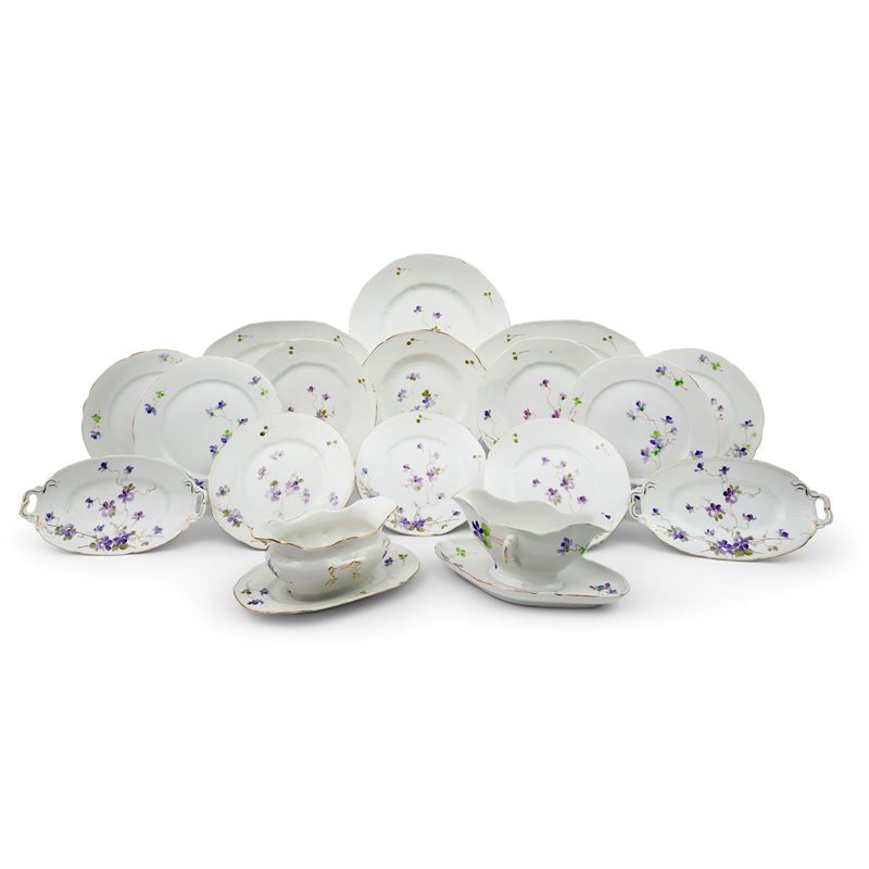 Servizio di piatti in porcellana bianca e policroma, Ginori