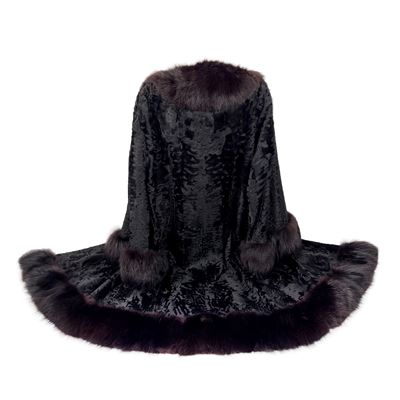 Cappotto di pelliccia di Breitschwanz nero con dettagli in volpe marrone scuro, taglia 46