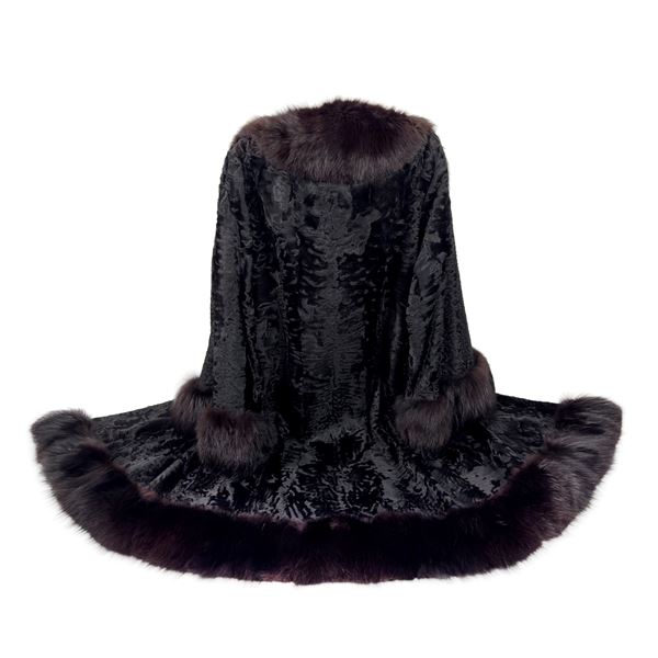 Cappotto di pelliccia di breitschwanz nero