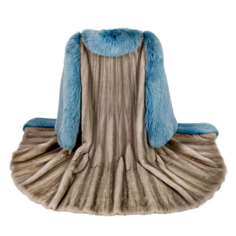 Cappotto di visone grigio; Boris, Lucca