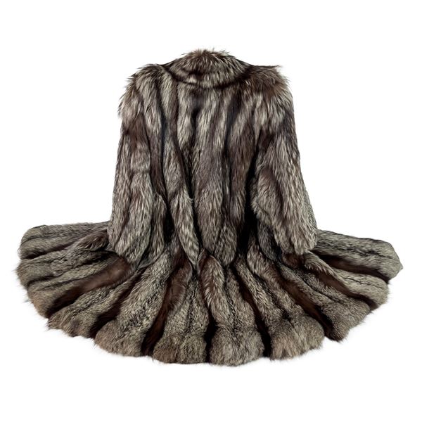 Cappotto di volpe saga scandinava