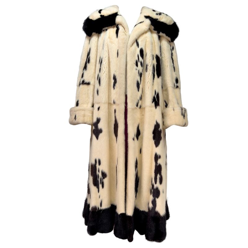 Cappotto maxi di visone naturale 'vacchetta', Aniello De Santis