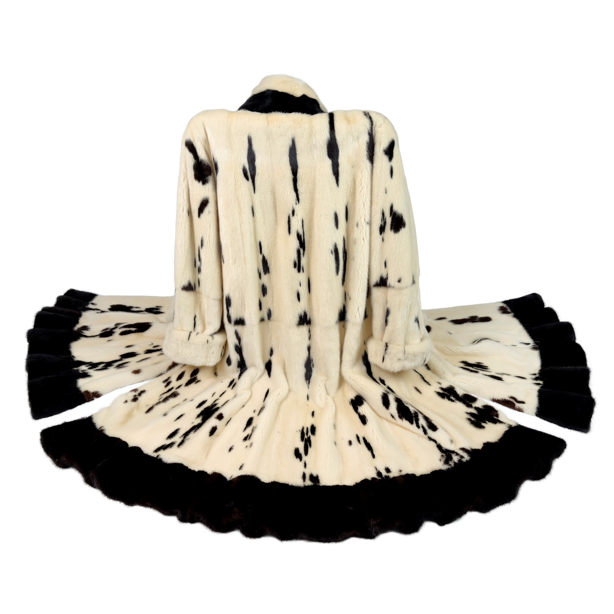 Cappotto maxi di visone naturale 'vacchetta', Aniello De Santis