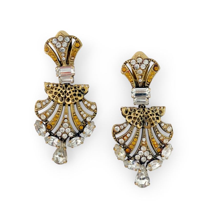 Paio di orecchini dorati con strass, Dueci