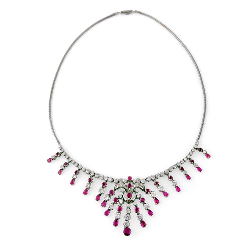 Collier con brillanti e rubini
