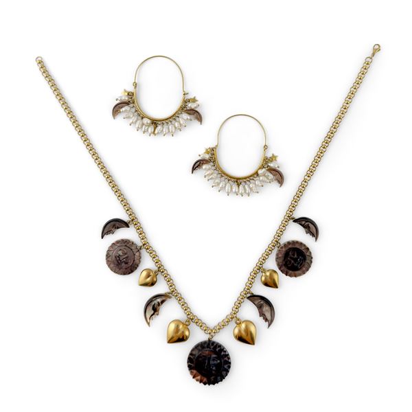 Demi-parure con madreperla e perle di fiume