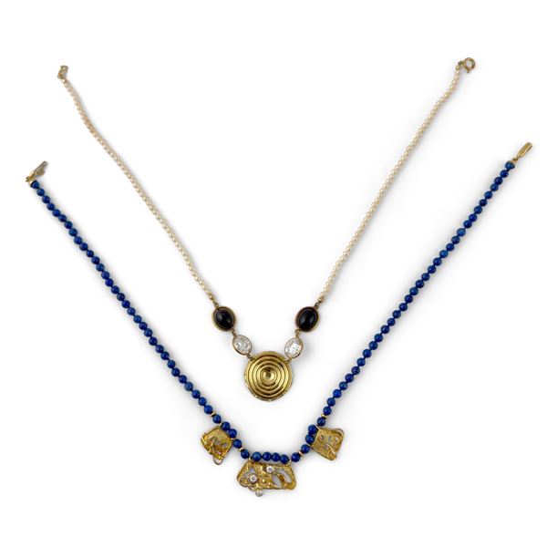 Collana con sferette in pietra dura