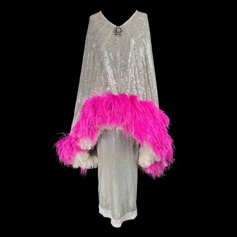 Cappa e vestito lungo di scena, G.Pia Rame Milano