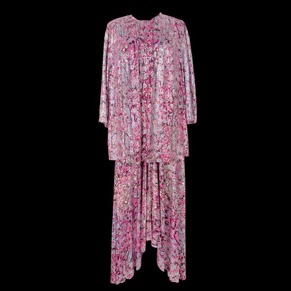 Completo composto da giacca e gonna