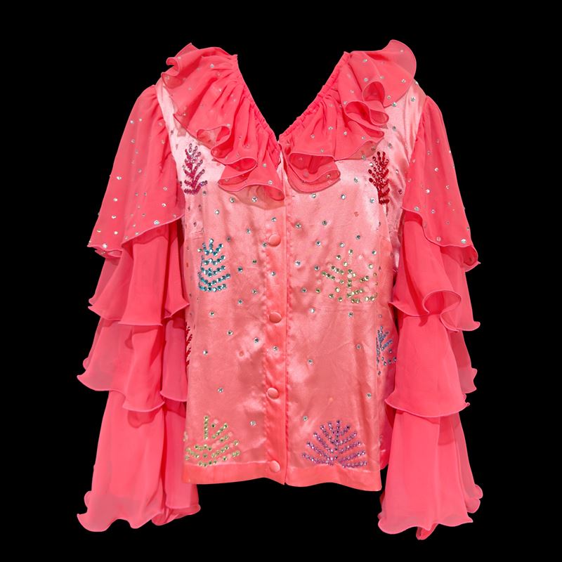 Camicia in tessuto, rosso corallo, con maniche a balze e collo a ruche
