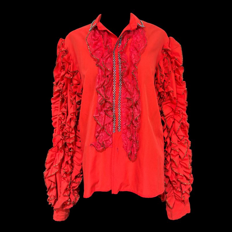 Camicia spagnoleggiante, tessuto rosso con ruches