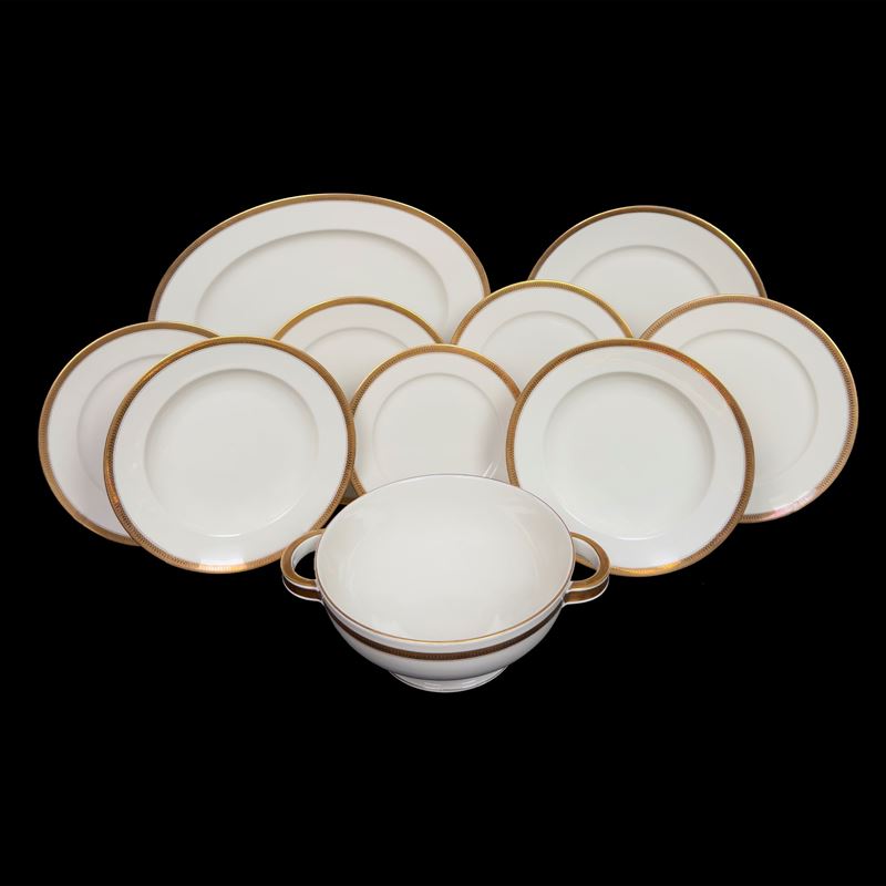 Servizio di piatti in porcellana bianca e dorata, Rosenthal