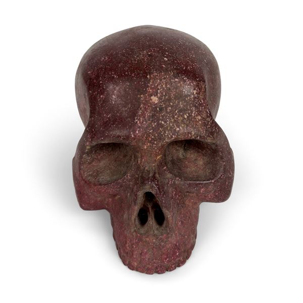 Teschio in porfido imperiale