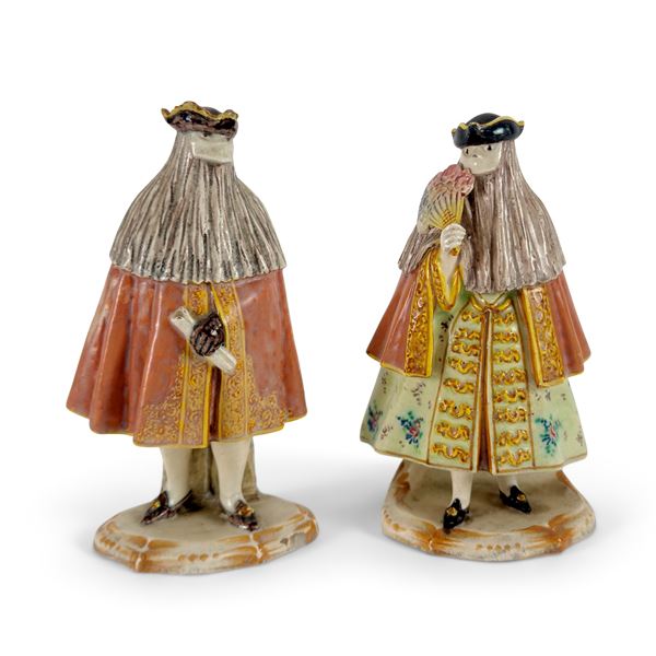 Due baute in maiolica policroma, Veneto, seconda metà del XIX secolo  - Asta L'eternità è il mare mischiato con il sole - Bolli & Romiti - Casa d'Aste in Roma