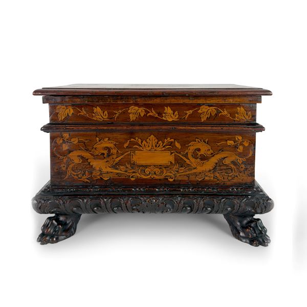 Cassina di noce, Toscana, XVI secolo