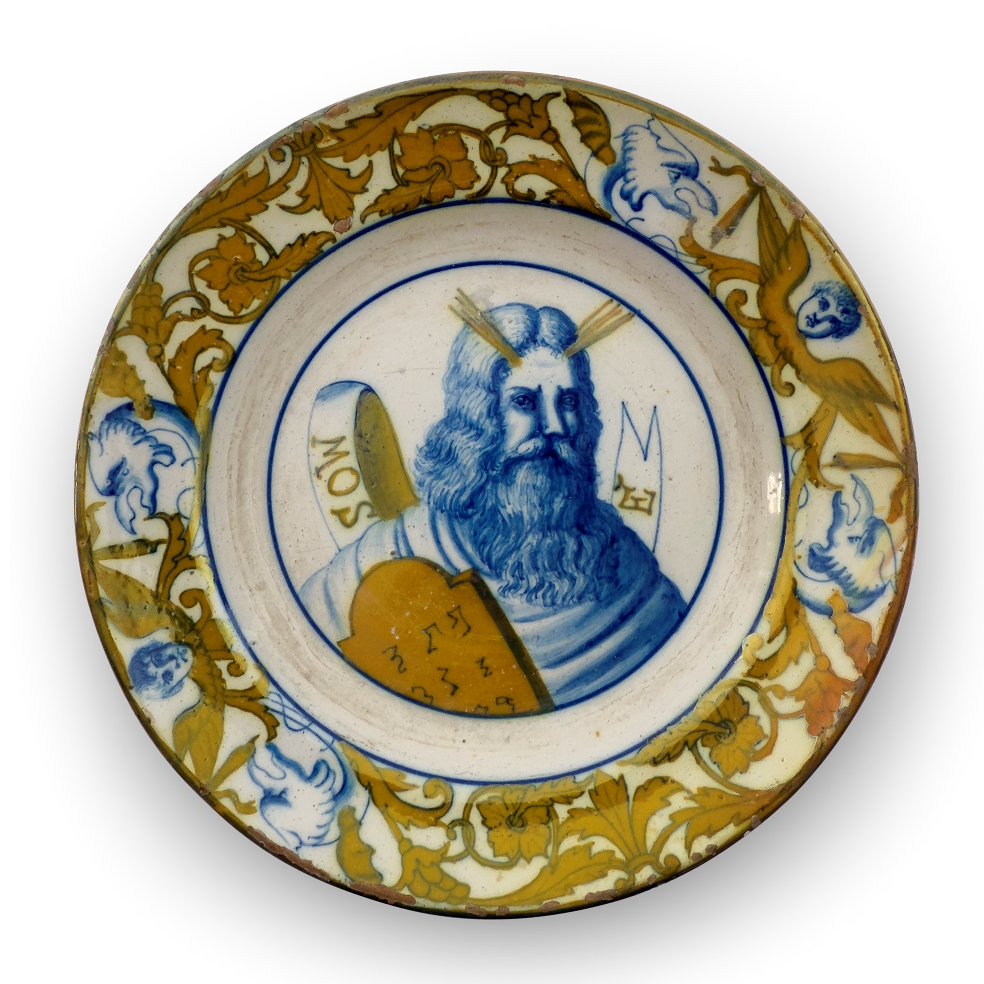 Sei piatti e una ciotola in maiolica bianca e policroma in parte a lustro, Italia Centrale