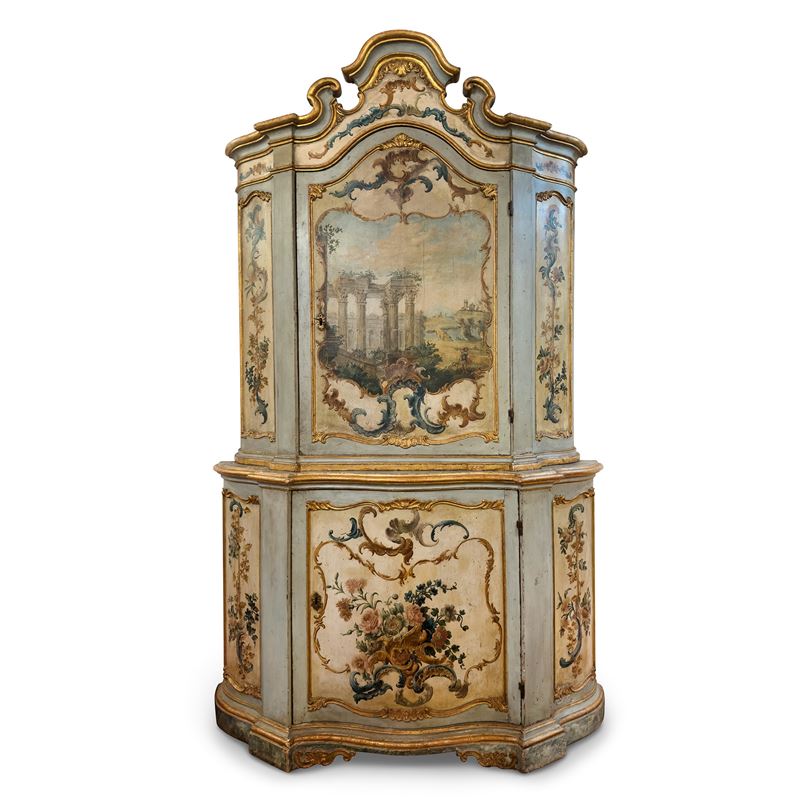 Raro Mobile a Due Corpi in Legno Laccato Azzurro, Bianco e Dipinto, Venezia, XVIII Secolo