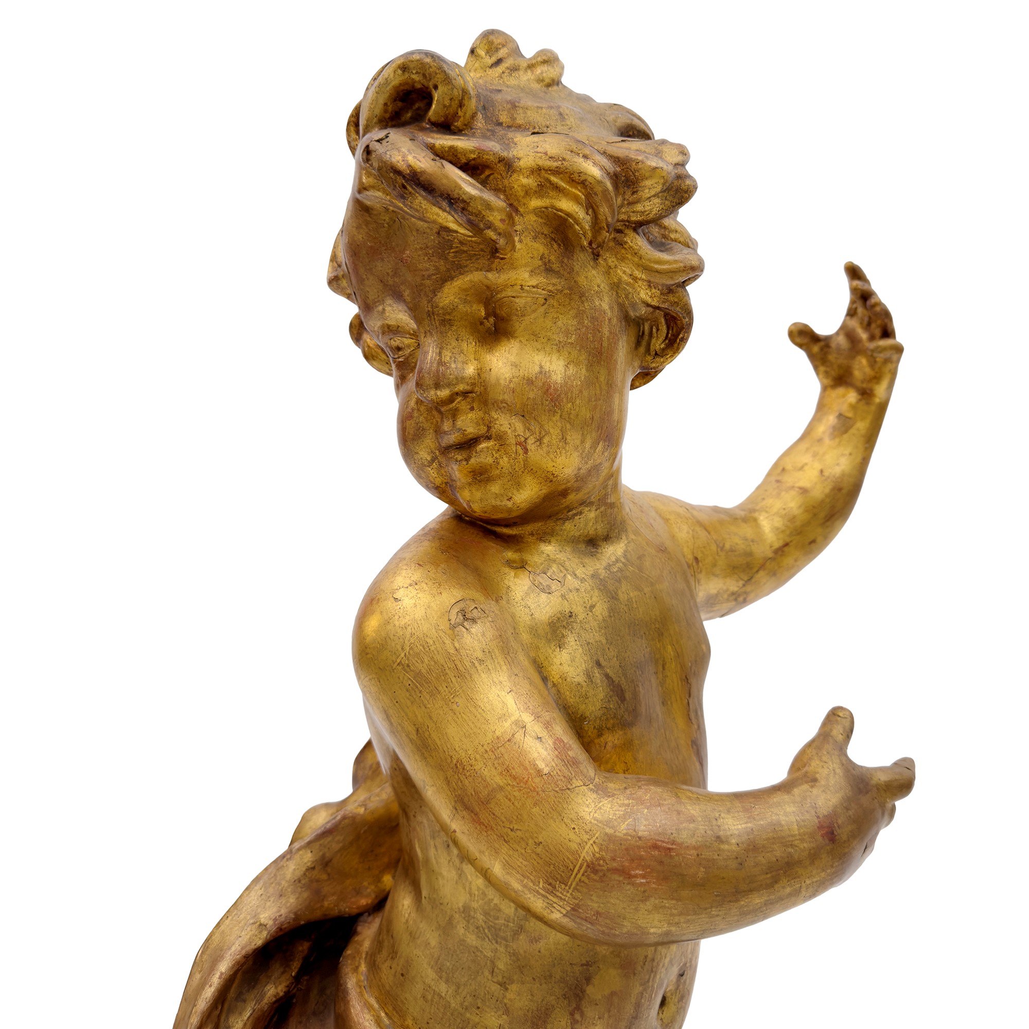 Figura di putto in legno scolpito, dorato e argentato, Roma, XVII secolo