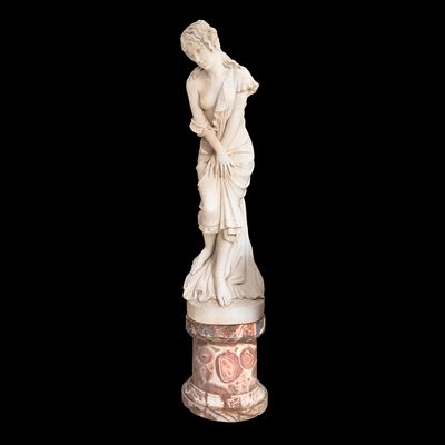 La Sorpresa (da Cesare Lapini), Scultura in Marmo Bianco