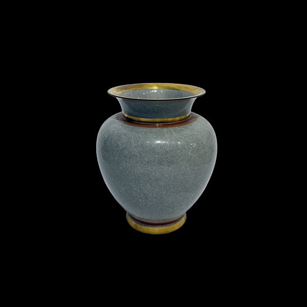 Vaso in porcellana craquelè a fondo grigio, Royal Copenaghen