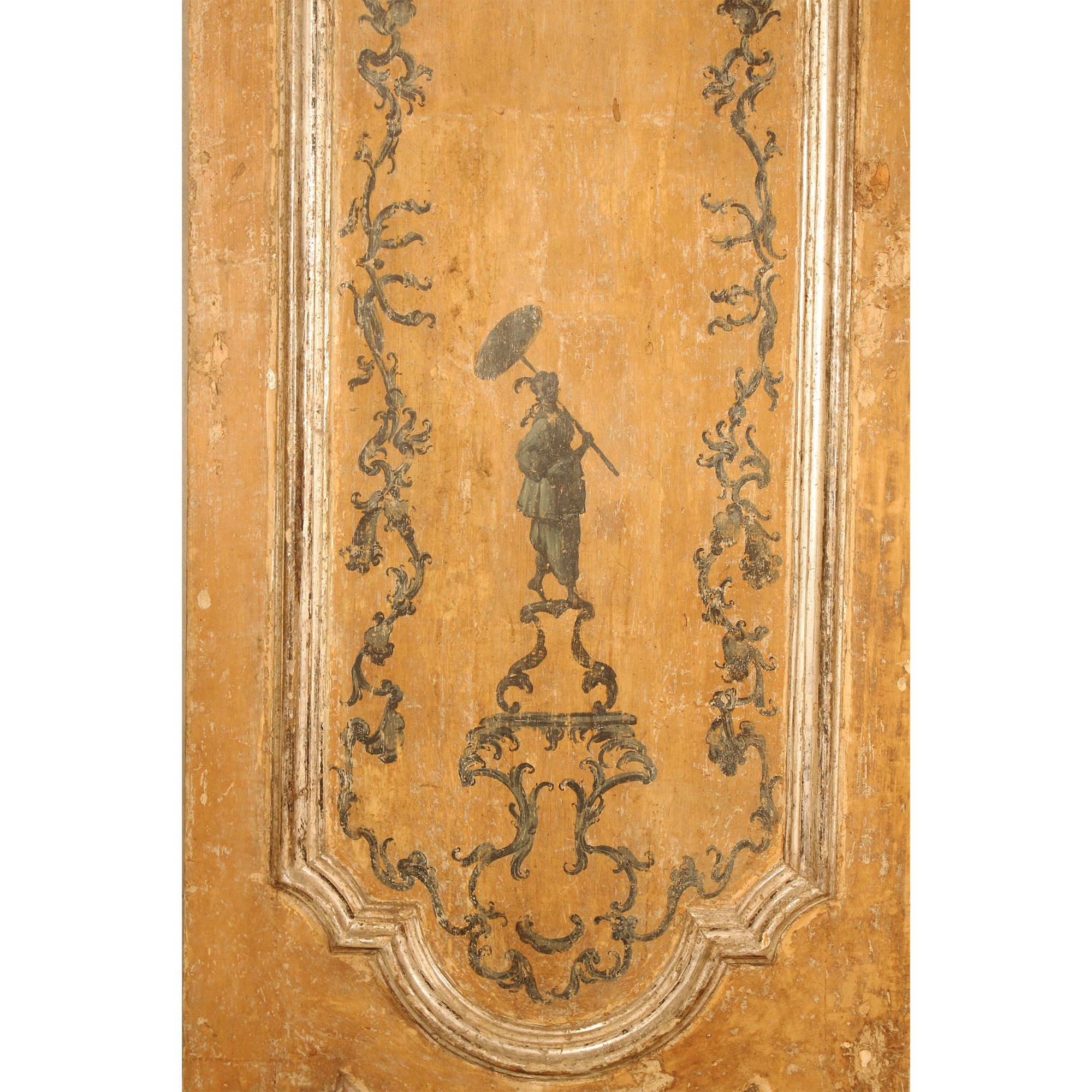 Porta a due ante in legno laccato ocra, Napoli, periodo Luigi XV