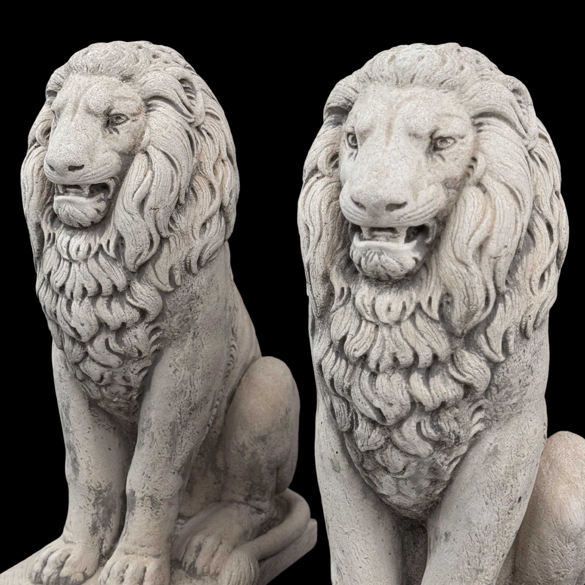 Coppia di leoni accosciati, scultura in pietra