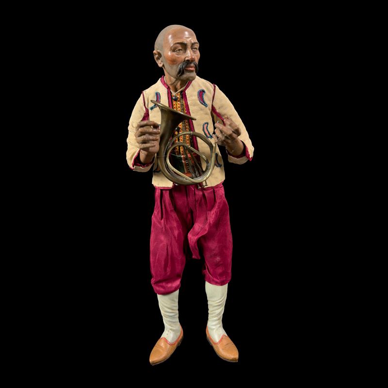 Suonatore moro attribuibile a G.B. Polidoro, Napoli, fine del XVIII-inizi del XIX secolo, h. cm. ...