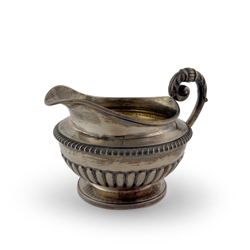 Lattiera in argento sterling, Londra, 1816