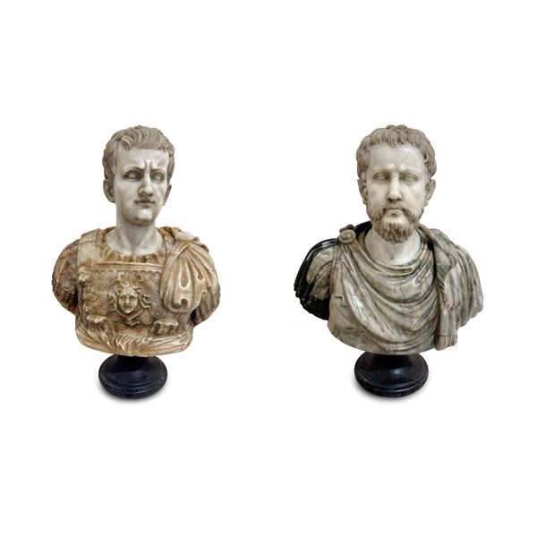 Due busti di imperatori in marmo bianco
