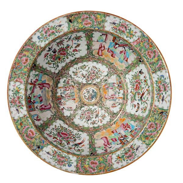 Bacile in porcellana Canton, Cina, metà del XIX secolo