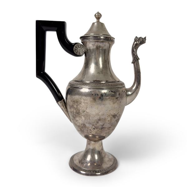 Caffettiera in argento, Francia, XIX secolo