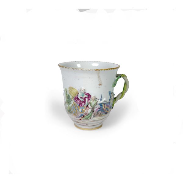 Tazza monoansata in porcellana, Doccia, manifattura Ginori, 1760-1780