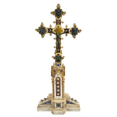 Grande Crocifisso da altare, marmo bianco e pietre dure policrome, seconda metà del XIX secolo