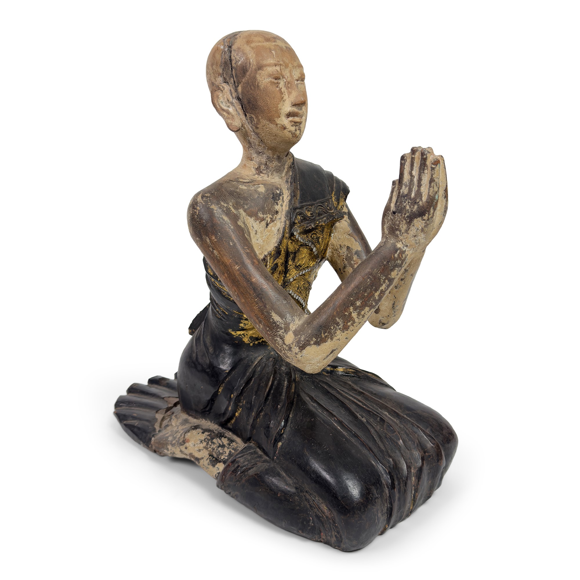 Scultura in legno laccato e dorato, raffigurante un monaco in preghiera