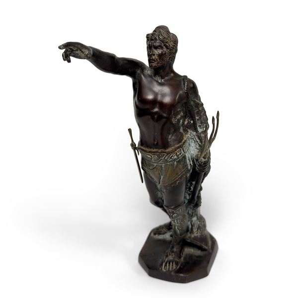 Ave Caesar (Il reziario), scultura in bronzo patinato