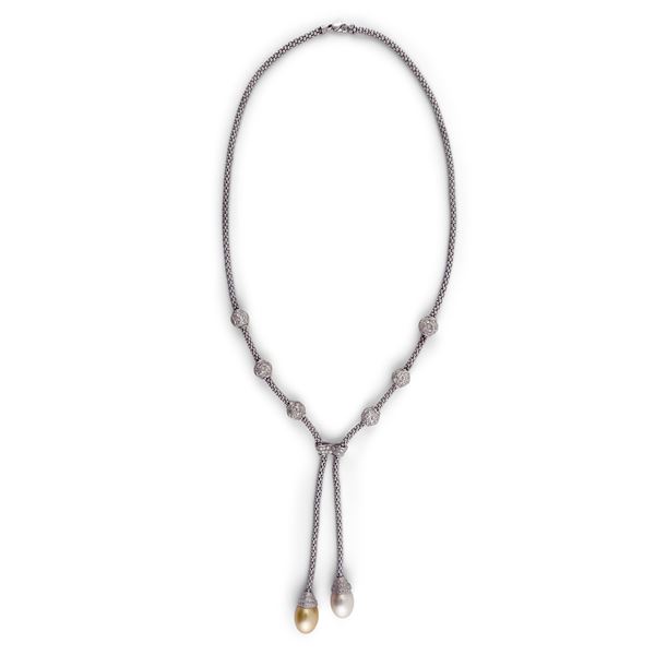 Collana in oro bianco 18kt.