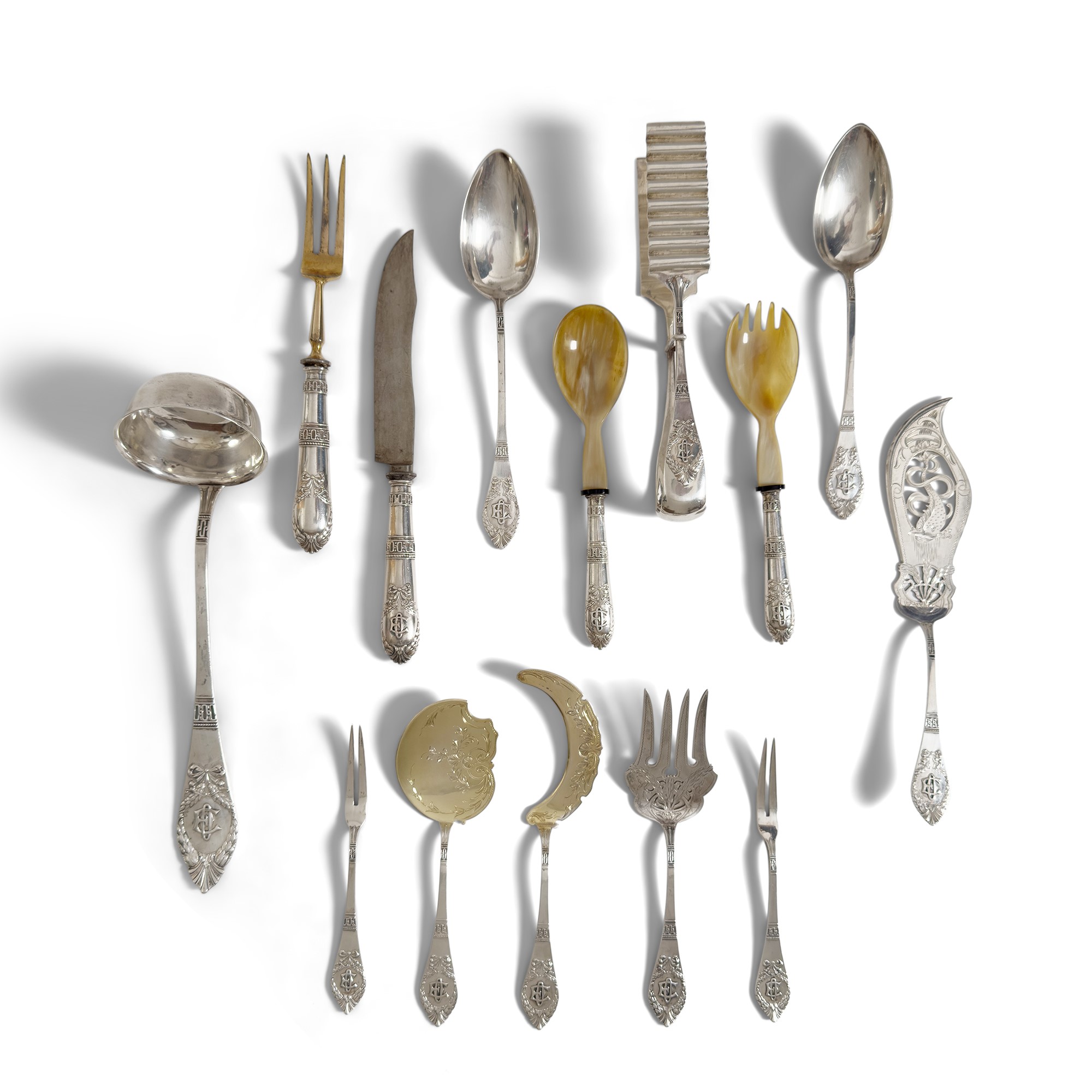 Importante ed elegante servizio di posate in argento, Germania, inizi del XX secolo