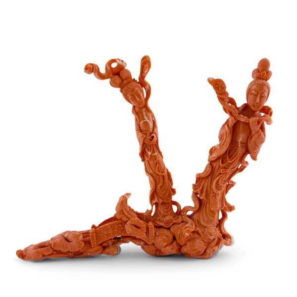 Gruppo in corallo raffigurante due Guan-Yin entro paesaggio minimo, Arte Orientale