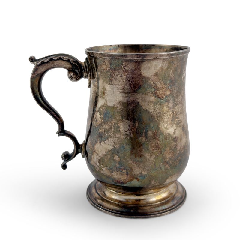 Mug in argento sterling, Londra, 1765