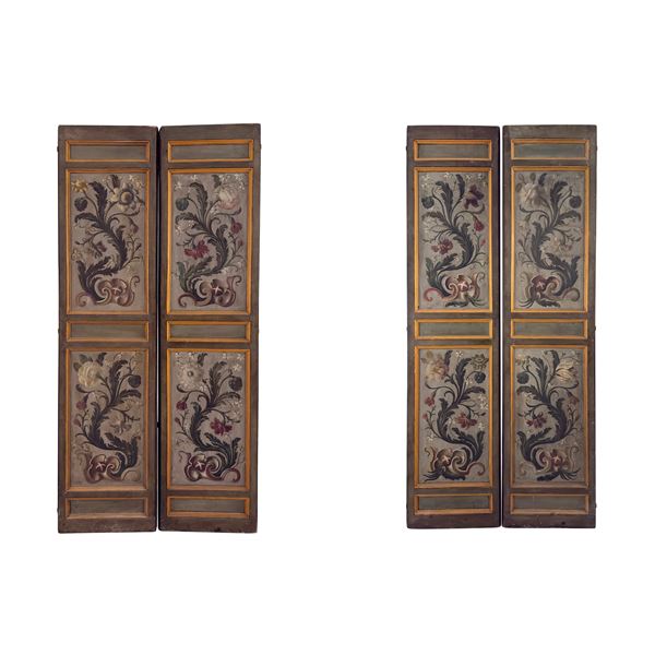 Due porte a due ante in legno policromo, XVIII secolo