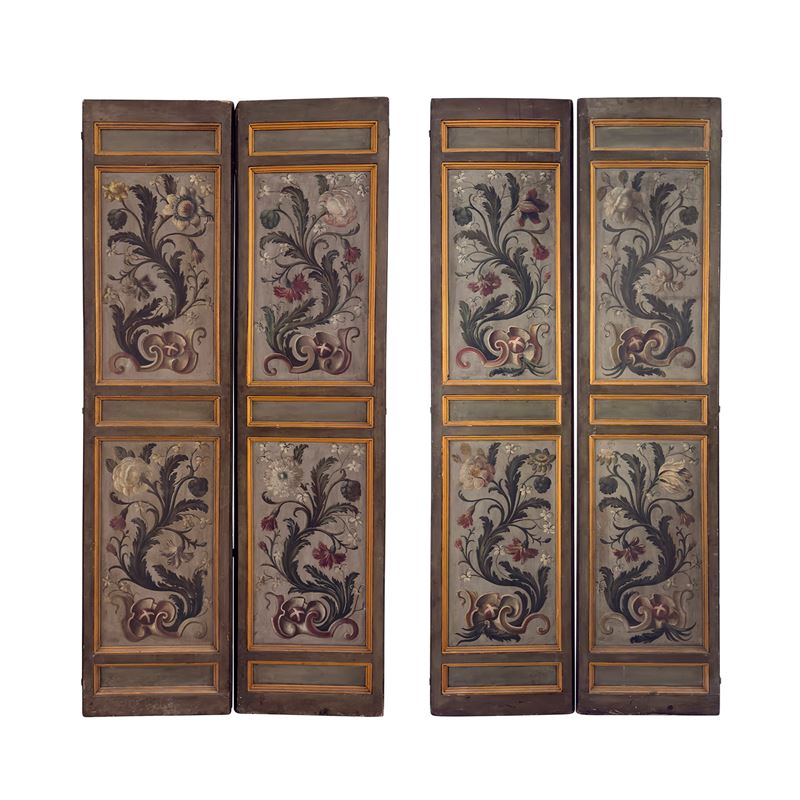 Due porte a due ante in legno policromo, XVIII secolo