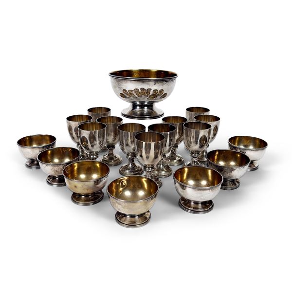 Servizio da tavola in argento parzialmente dorato, Firenze, Brandimarte