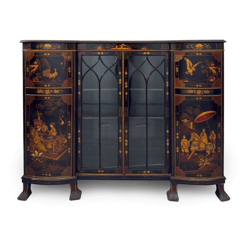 Credenza in legno laccato nero e dorato, Inghilterra, XIX secolo