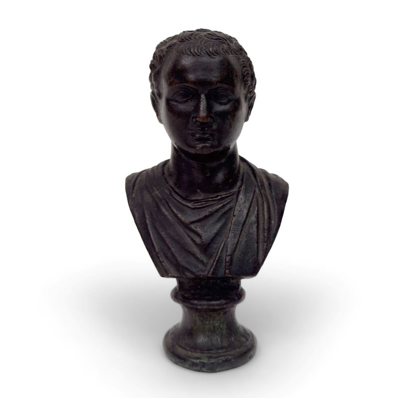 Bustino di Pompeo, bronzo patinato, inizi del XIX secolo