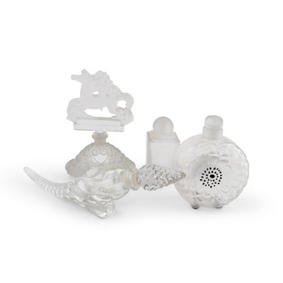 Lalique, Bottiglia da profumo 'Dahlia' in cristallo satinato