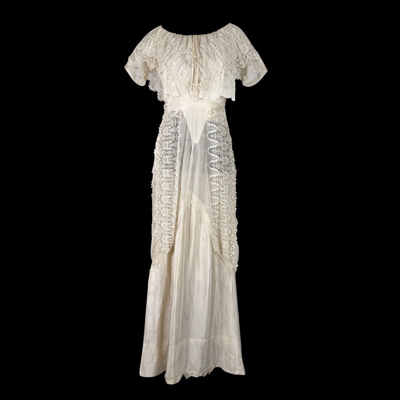 M.mes Chauvet&Astier